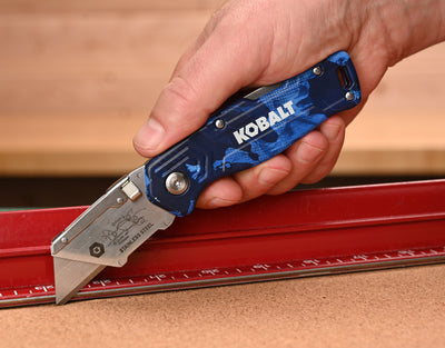 Kobalt Camo Lockback 3/4-in 50-Blade Folding Utility Knife