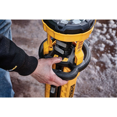 DEWALT 3000-Lumen LED Battery-operated Stand Work Light