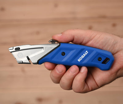 Kobalt Heavy Duty 18Mm 3-Blade Utility Knife with On Tool Blade Storage