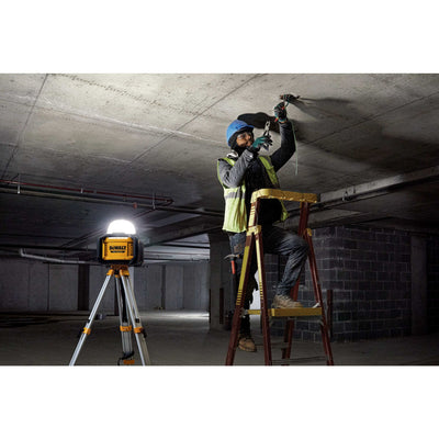 DEWALT 5000-Lumen LED Battery-operated Rechargeable Portable Work Light